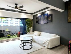 Blk 336 Jurong East Avenue 1 (Jurong East), HDB Executive #557280601